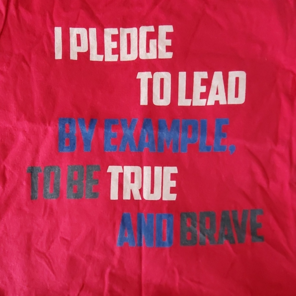 Peek Little Peanut XL 18-24 pledge to lead brave